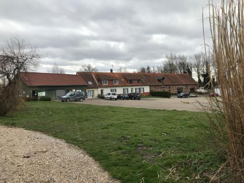 Chambres dhotes a la ferme - image 7