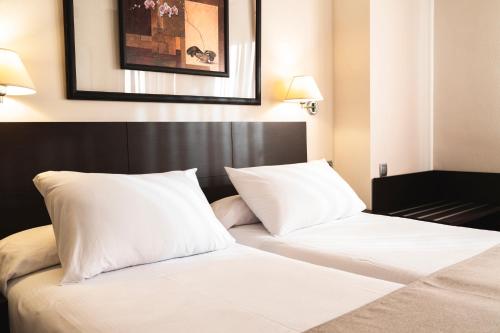 Hotel Cristina - image 4