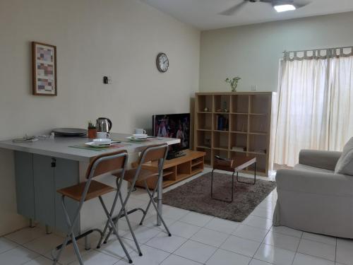 

One Room Apartment Vista Pinggiran @ Taman Equine