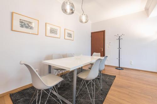  Syntagma square Parliament apartment in Athen