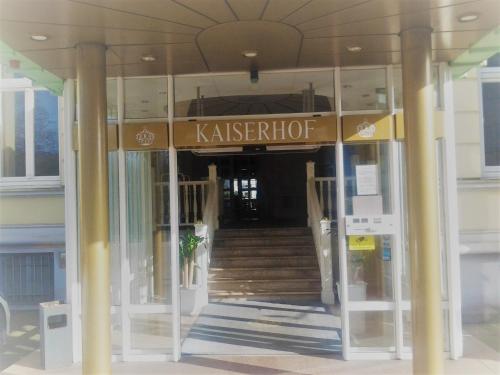 Hotel Kaiserhof Deluxe - image 6