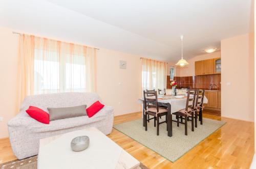 Apartman Ivan, Kaštela (photo 9)