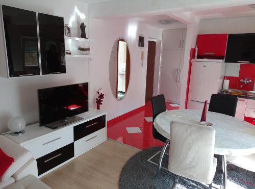 Studio apt. Downtown, Split (photo 6)