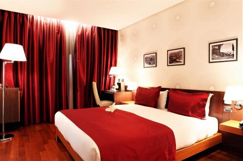 Tirana International Hotel & Conference Center - image 2