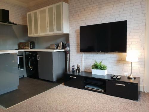 Modern Broughton Apartment - Walk to New Town, City Centre and St James Quarter, Edinburgh (Foto 6)
