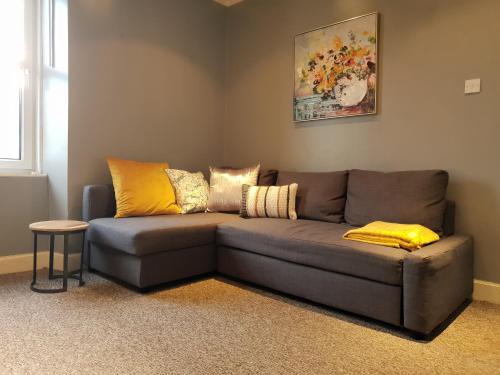 Modern Broughton Apartment - Walk to New Town, City Centre and St James Quarter, Edinburgh (Foto 10)