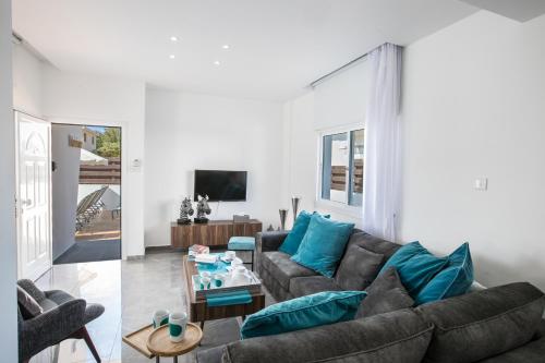 Marimar Luxury villa - image 3