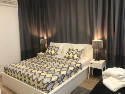 Apartment Aspalathos Centar - Split city center, a few minutes' walking distance to the UNESCO Palace, parking lot in front of the apartment, Split (photo 10)