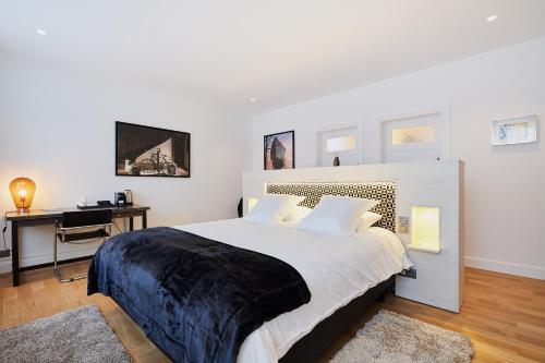 B&B Suites 124 Room Type - Deluxe King Suite