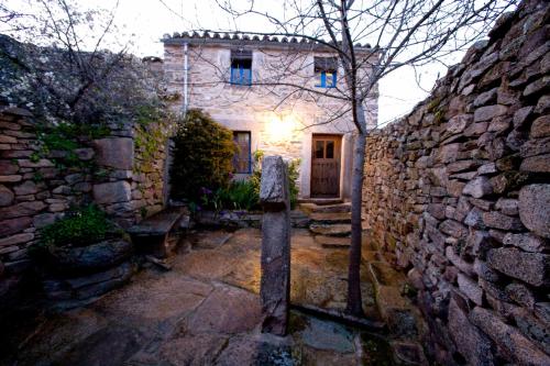  LA CABAÑA DE PORTUGAL in Fornillos de Fermoselle