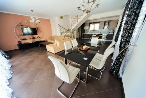 Villas Hanioti