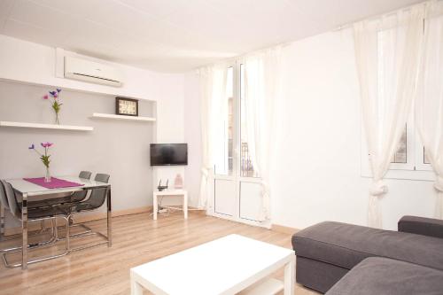 Sitges Center & Beach with Sea View, Ситжес (фото 10)