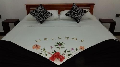 Deluxe Triple Room image 6
