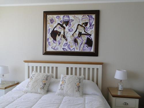 Two-Bedroom Apartment image 10