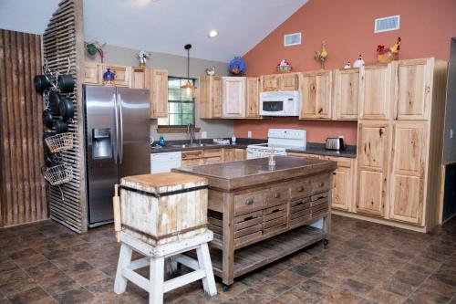 River Bluff Cabins in Rio Frio, USA