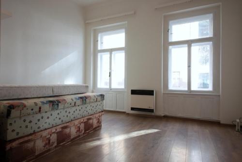 Karlín Praha - Pernerova 18, Praha (fotografie 4)