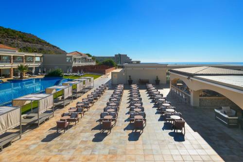 La Marquise Luxury Resort Complex - image 2