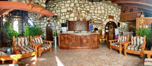 Lobby, Hotel Mansion Tarahumara in Areponamichic