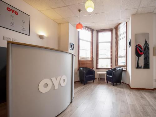 OYO Arinza Hotel, London Ilford