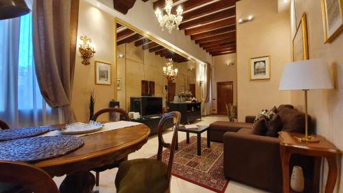  Residenza Ca' Brighella in Venedig