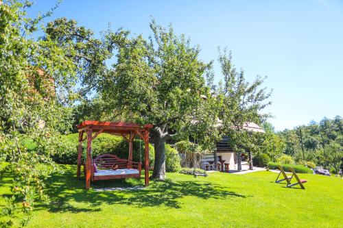 Treehouse Na Škaluc - image 8
