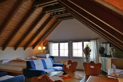 Freihof Embrach in Dietikon