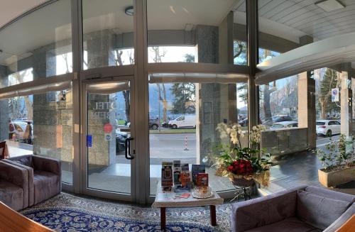 ล็อบบี้, Hotel Alberi in เลกโก