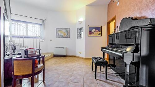  Casa Del Sole Relax Room, Pension in Castrignano del Capo