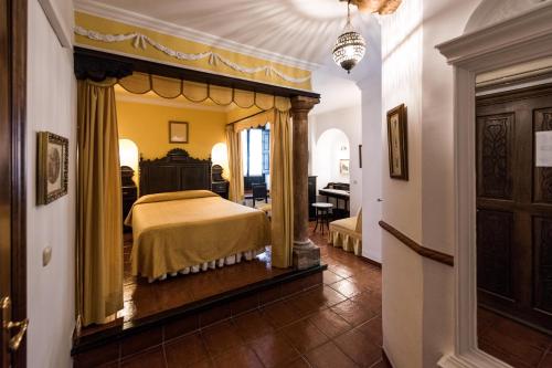 187928678 Hotel Soho Boutique Palacio San Gabriel