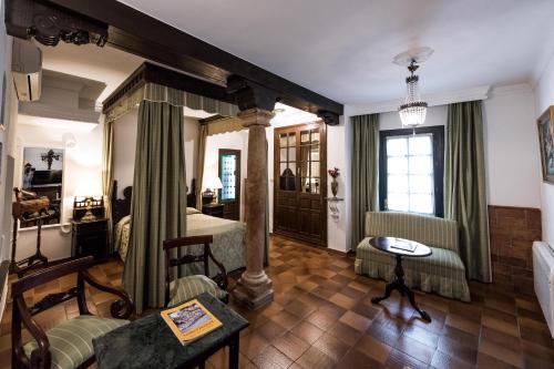 187928753 Hotel Soho Boutique Palacio San Gabriel