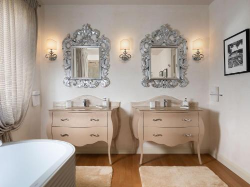 Luxurious Villa in Vabriga with Private Pool