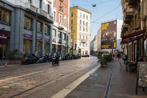 Sforza Apartment Near Duomo - image 14