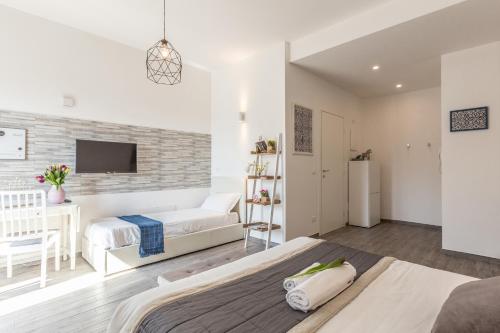 Central City Rooms Executive Suite - image 5