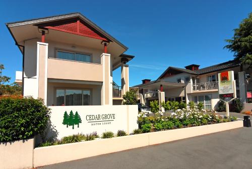 Cedar Grove Motor Lodge - Accommodation - Nelson