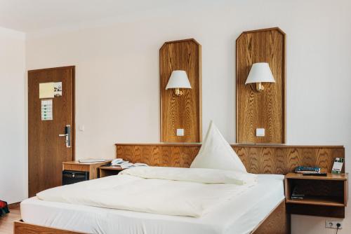 1 twin bed
