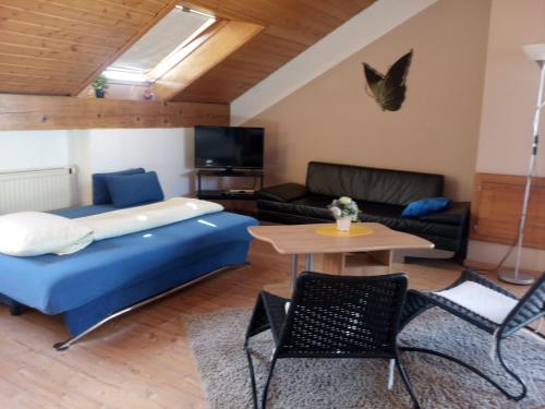 Ortak salon/TV alanı, Gaestehaus Kasper in Kenzingen