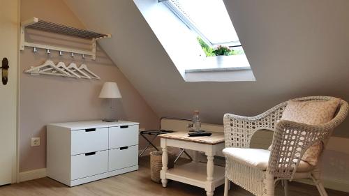 The Little Guesthouse - image 10