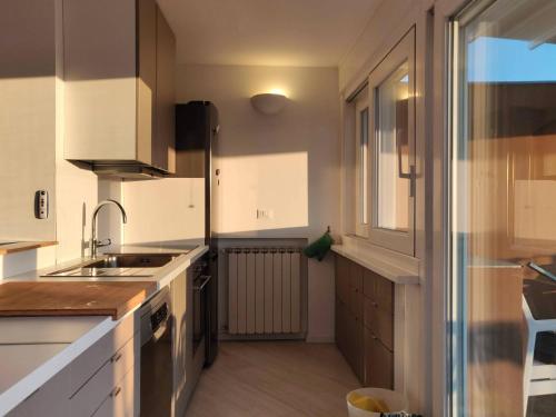 Exclusive rooftop apartment with large terrace in Solari/Tortona, Milán (fotografie 9)