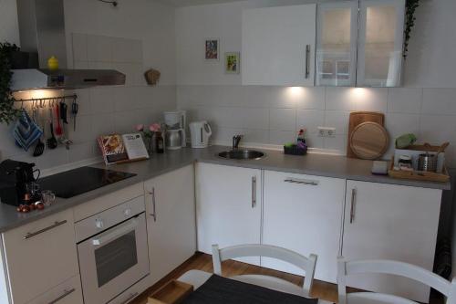 Apartment image 5