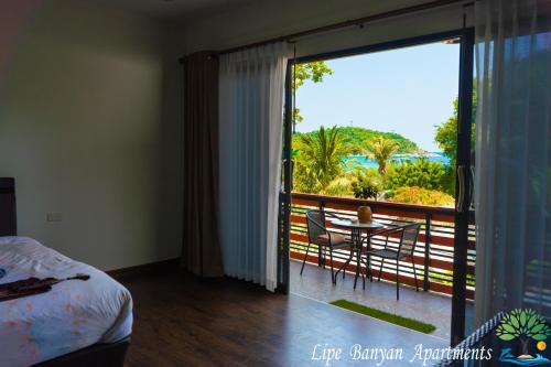 Lipe Banyan Apartments