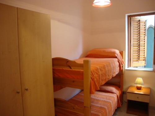 Holiday home for 5 people 200 meters from the sea and free wi-fi - image 5