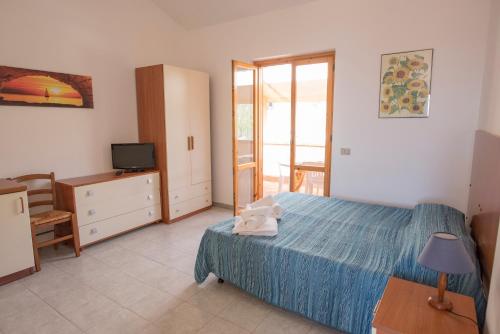  Studio 200 meters from the sea, wifi, self catering, Pension in Case San Marco