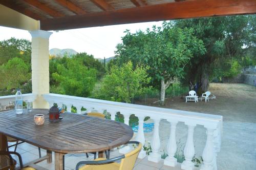 Holiday house "maria" in Pelekas Corfu gîte à louer Pélekas