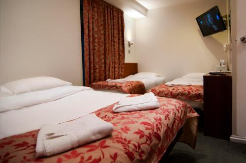 Westbury Hotel – London