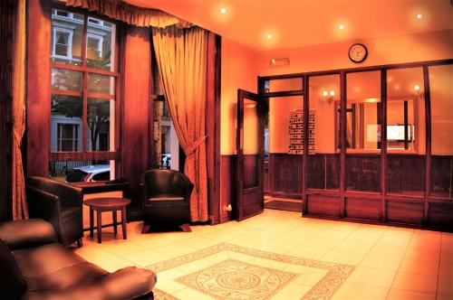 Westbury Hotel – London