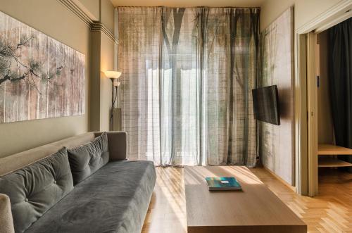 Acropolis Elegant Suite - image 3