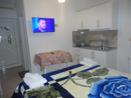 Oruci Apartments - main image