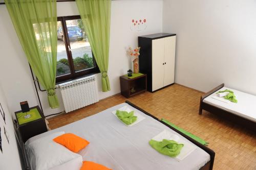  Ljubica Comfortable Apartment in Ploče