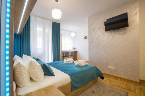 Thomas Residence - image 3