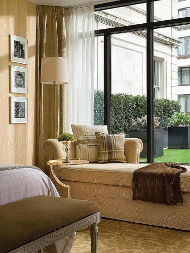 Four Seasons Hotel London at Park Lane